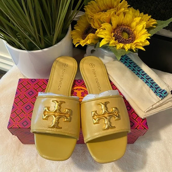 Tory Burch Eleanor Slide - Picture 1 of 8
